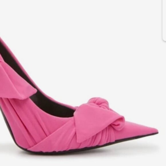 $750 off BALENCIAGA Women's Pink Knife Pump - Picture 2 of 9
